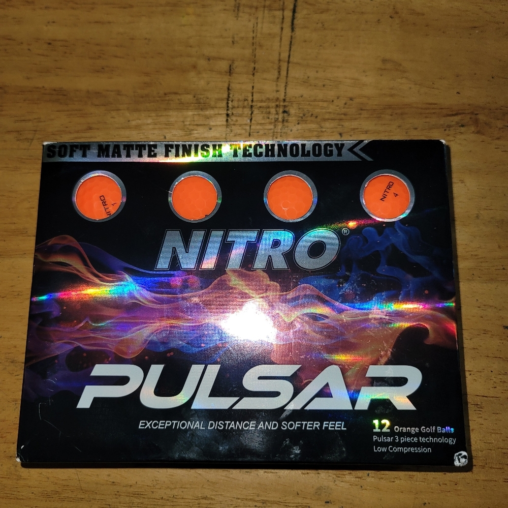 Nitro pulsar golf ball